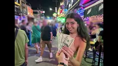 Jouer Pickup di strada: la prostituta per adolescenti viene pagato per l'anale e il viso