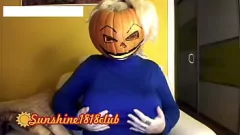 Abspielen Geile Halloween mit großer Sonnenschein im gruseligen Cosplay