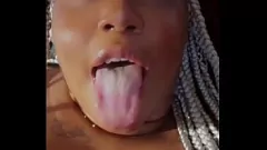 تشغيل خشب الأبنوس MILF Blackvelvet الرطب والعصير الكريبي