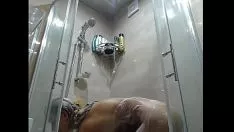 Play Gerda fey shower downing