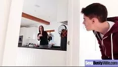 Oynat Sıcak büyük günahlar sıcak evli kadın (emma bunt) mov-12 ile Burycorse