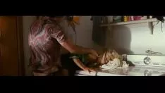 Jouer Il ragazzo della carta da parati (2012) - Nikail Kidman